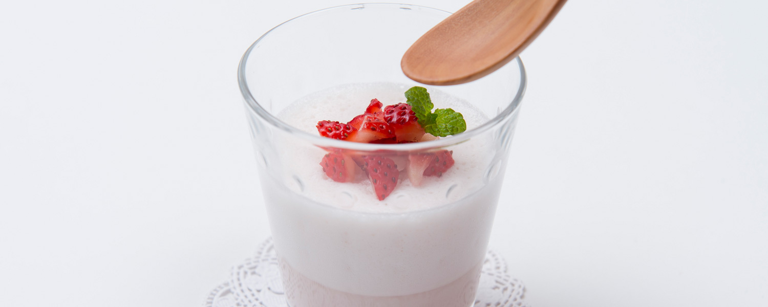 いちごマシュマロムース