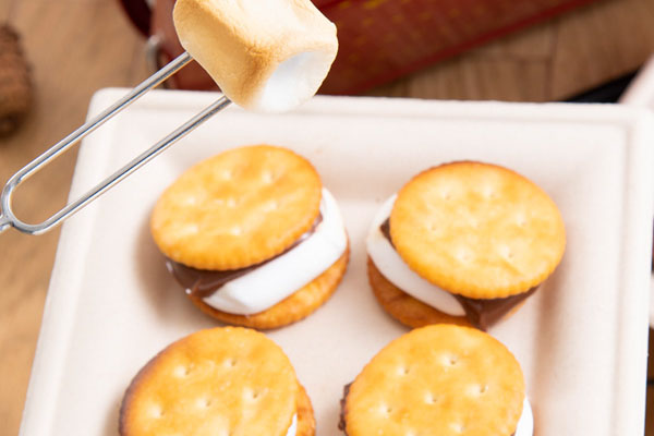 スモア (S’more)